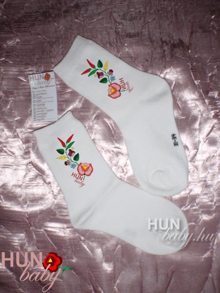 ZOKNI (baba/gyermek/felnőtt) - kalocsai mintával - rózsaszín hímzett virággal - Kalliopém