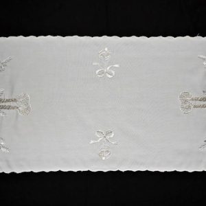 Karácsonyi terítő futó kézi fehér hímzéssel 85x35 cm