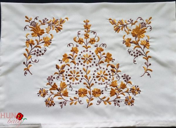 Hímzett párnahuzat ókalocsai fehér-55x40cm