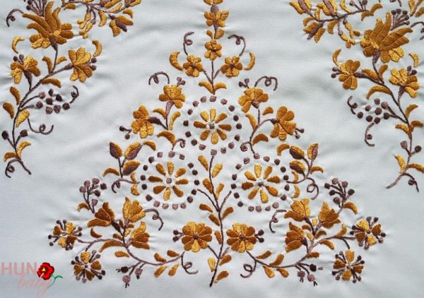 Hímzett párnahuzat ókalocsai fehér-55x40cm