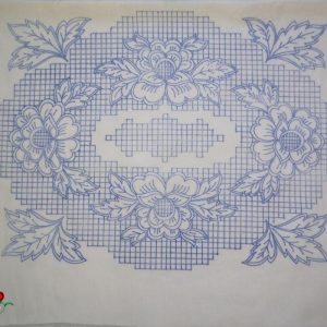 Párna előnyomott kockás fehér 58x45 cm