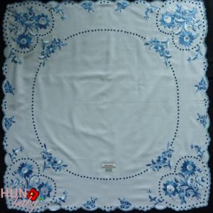 Hímzett terítő kalocsai luggalt kék 85x85 cm