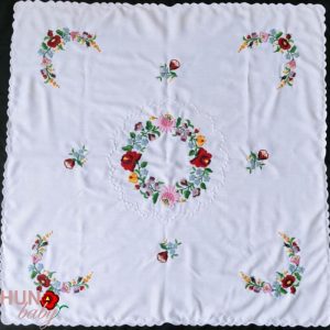 Hímzett terítő kalocsai hímzésű 85x85 cm