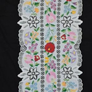 Riselt nagy futó kalocsai 116x46 cm