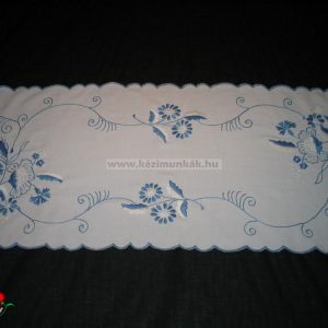 KÉK FUTÓ – virágos mintával