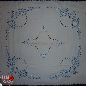 Hímzett terítő luggalt virág 85x85 cm