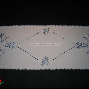 KÉK FUTÓ – virágos mintával