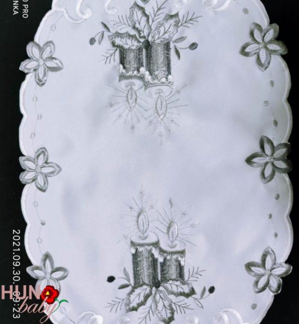 Karácsonyi terítő gépi fehér 45x29 cm