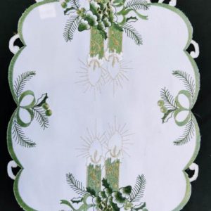 Karácsonyi terítő gépi fehér zöld gyertyás 43x29 cm