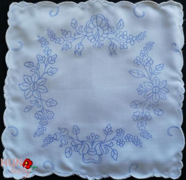 Előnyomott terítő szegett kalocsai 27x27 cm