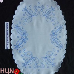 Előnyomott terítő uri minta szegett 40x17 cm