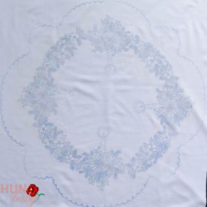 Karácsonyi terítő fehér szegetlen 85 cm kör